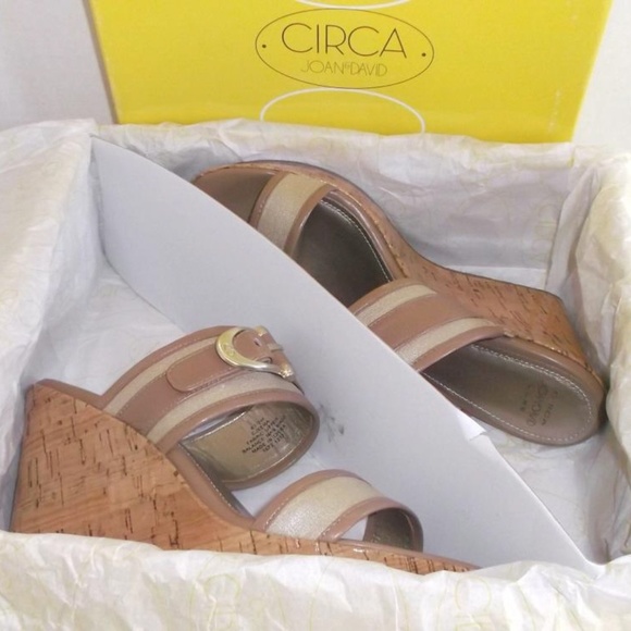 Circa Joan & David Xema Tan Cork Wedge Sandals - Picture 7 of 8
